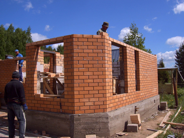 Строительство небольшого частного дома